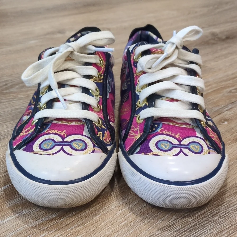 💗💙Coach Women's Pink and Purple Patterned Sneakers size 5.5💗💙 GORGEOUS!!!💙 - Picture 2 of 11